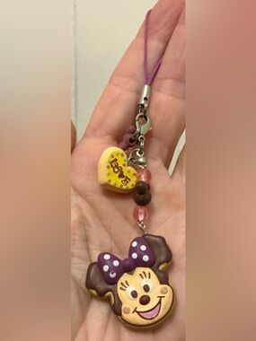 Rare Tokyo Disney Resort Minnie Mouse Cookie Style Strap Cellphone Handbag Charm